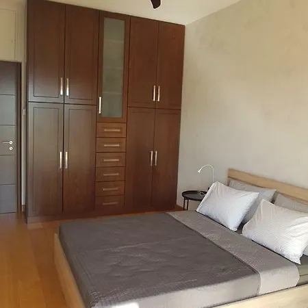 Sea And Park View Flat With Jacuzzi Steam Bath شقة